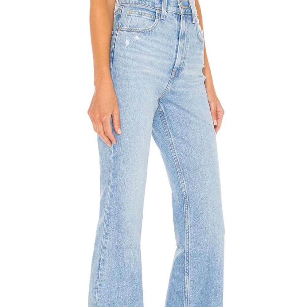 Levi’s 70s flare jeans